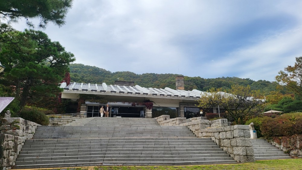 국립 청주 박물관.jpg